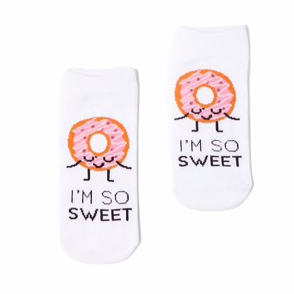Forever 21 Accessories - ❣️3/$15❣️ I’M SO SWEET Ankle Socks